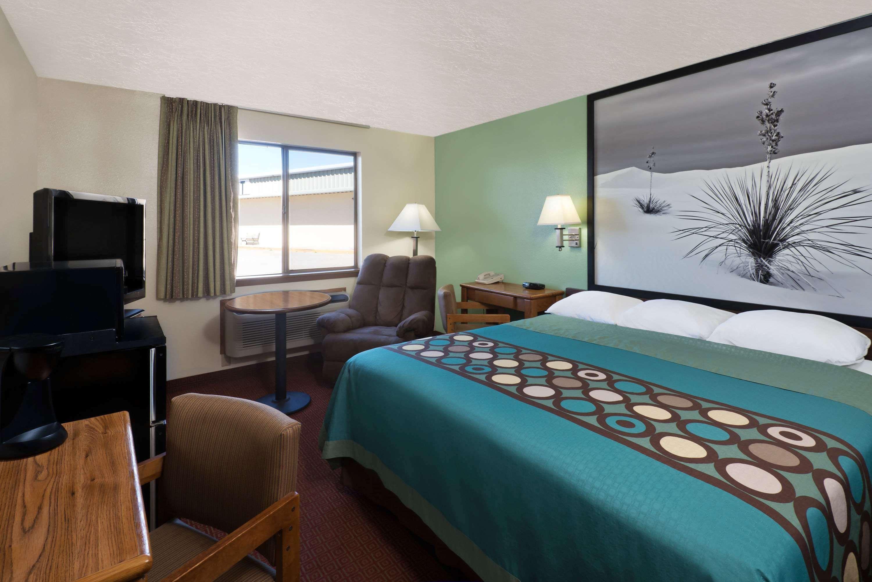 Super 8 By Wyndham Alamogordo - White Sands Kültér fotó